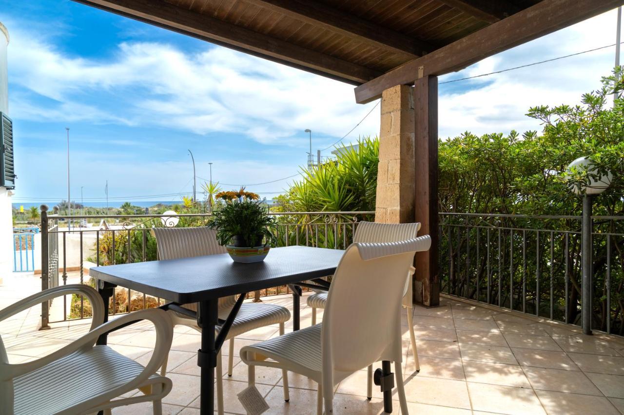 Villetta Bambu'-Pescoluse Marina Di Pescoluse Εξωτερικό φωτογραφία